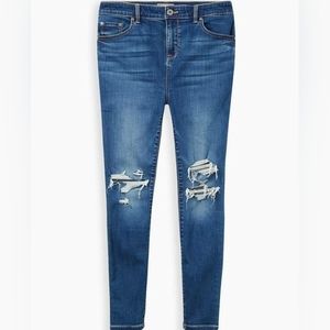 Torrid Midfit Super Skinny Jeans 24S